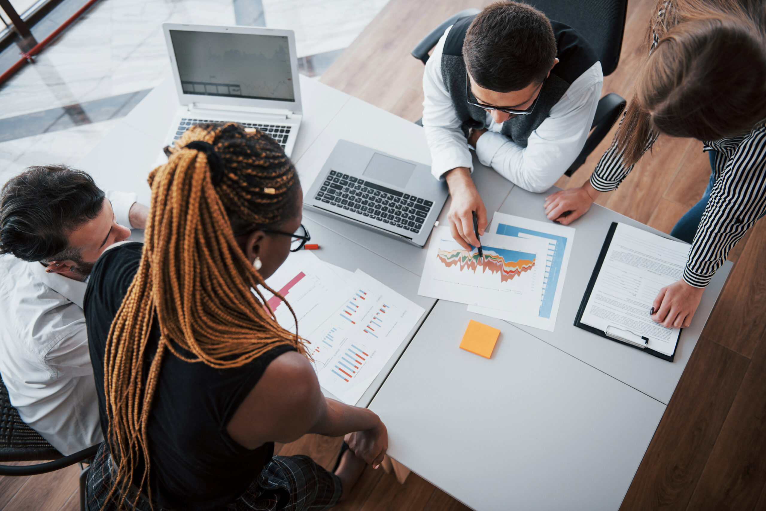 Erros financeiros comuns em agências de marketing